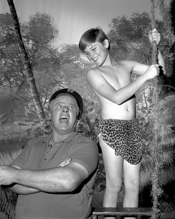 Gilligan Meets Jungle Boy - Alan Hale Jr., Kurt Russell