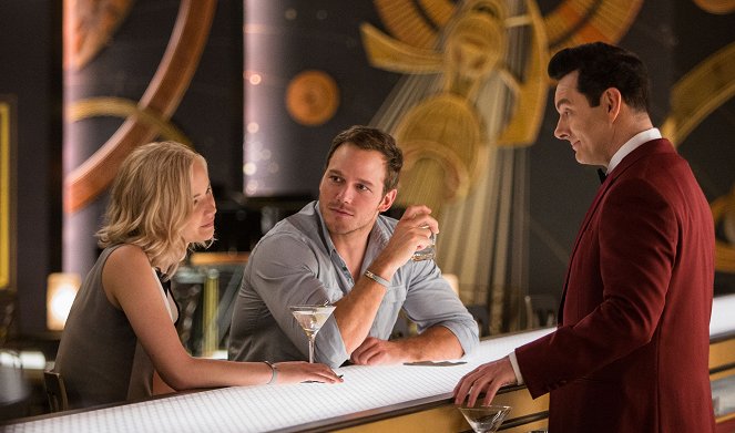 Passengers - Photos - Jennifer Lawrence, Chris Pratt, Michael Sheen