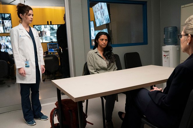Szpital New Amsterdam - Season 3 - Szok - Z filmu - Janet Montgomery, Shiva Kalaiselvan