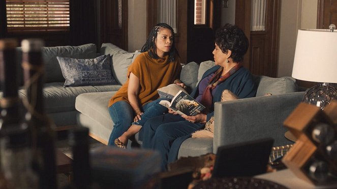 This Is Us - Das ist Leben - Both Things Can Be True - Filmfotos - Susan Kelechi Watson, Phylicia Rashad
