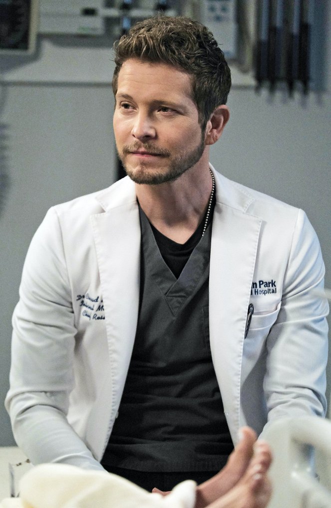 The Resident - Into the Unknown - Photos - Matt Czuchry