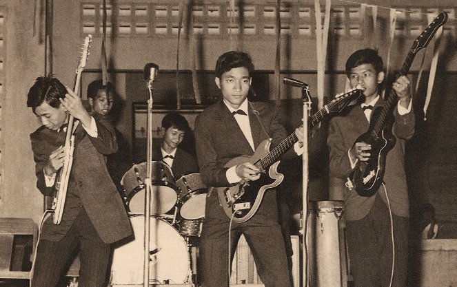Don't Think I've Forgotten: Cambodia's Lost Rock and Roll - Z filmu