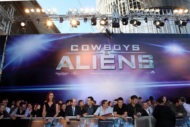 Kovbojové a vetřelci - Z akcí - UK Premiere of Cowboys and Aliens at the Cineworld, 02 Arena on 11 August, 2011 in London, England