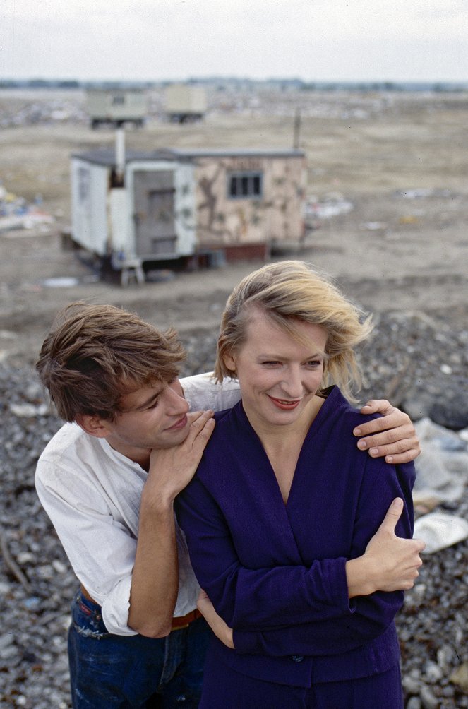 Dancing at the Dump - Photos - Frank Stieren, Dagmar Manzel