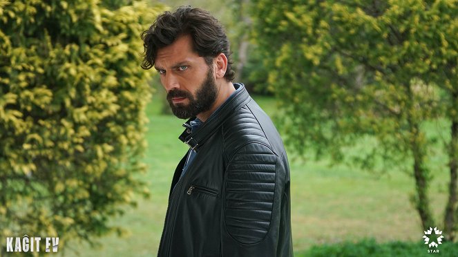 Kağıt Ev - Episode 3 - Photos