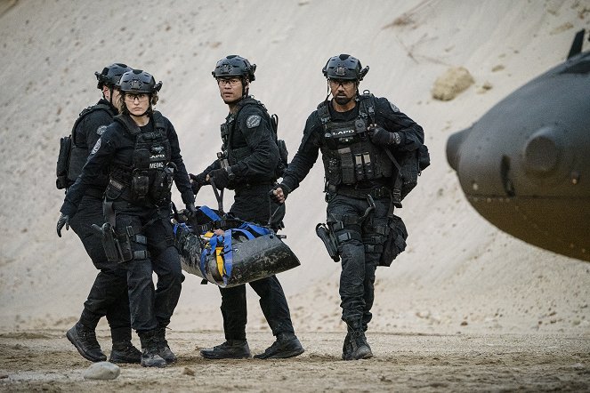 SWAT - Különleges egység - Az akna mélyén - Filmfotók - David Lim, Shemar Moore