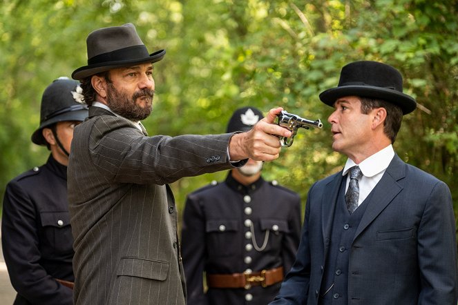 Murdoch Mysteries - Rough and Tumble - Photos