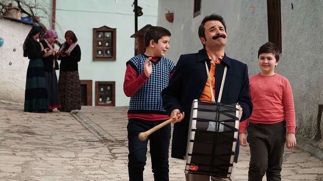 Gönül Dağı - Season 1 - Kadir Gecesi - De la película - Eser Eyüboğlu