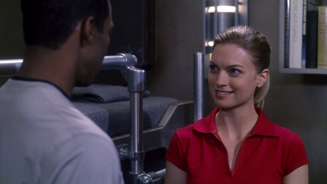 Star Trek: Enterprise - Nové obzory - Z filmu - Nicole Forester