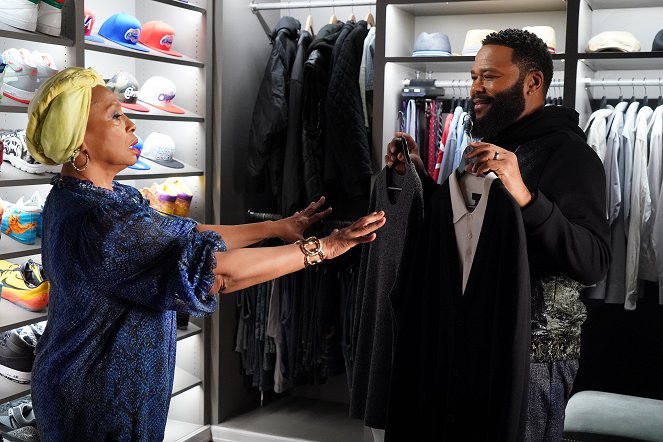 Black-ish - Urban Legend - De la película - Jenifer Lewis, Anthony Anderson