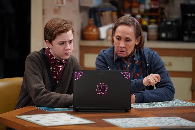 Die Conners - Two Proposals, a Homecoming and a Bear - Filmfotos - Ames McNamara, Laurie Metcalf