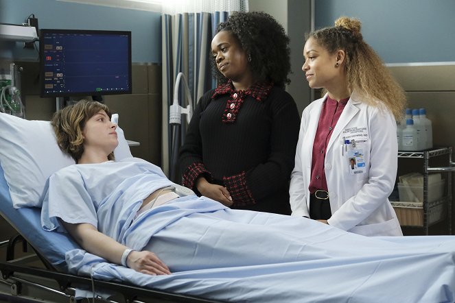 The Good Doctor - Season 4 - Dr. Ted - Photos - Paige Spara, Bria Henderson, Antonia Thomas