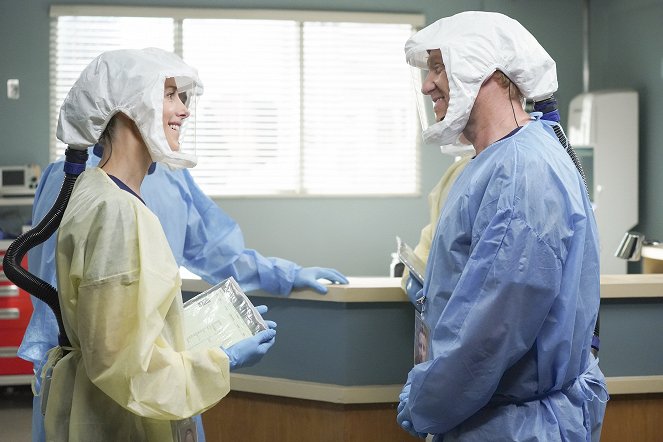 Grey's Anatomy - Die jungen Ärzte - Traditionen - Filmfotos - Kim Raver, Kevin McKidd