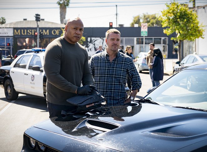 NCIS: Los Angeles - Imposter Syndrome - Van film - LL Cool J, Chris O'Donnell