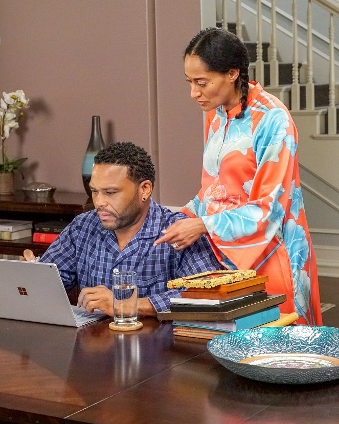 Black-ish - All Groan Up - Photos