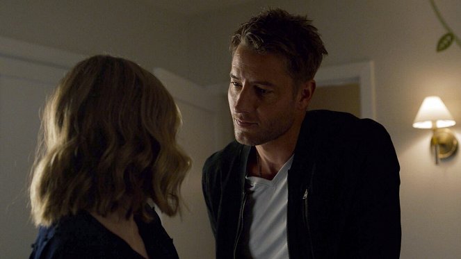This Is Us - The Music and the Mirror - Photos - Justin Hartley