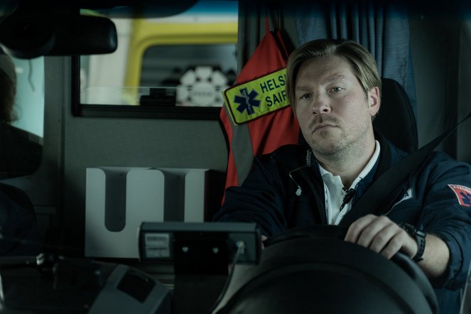 Syke - Vaikea päätös 1/4 - De la película - Juha-Tapio Arola