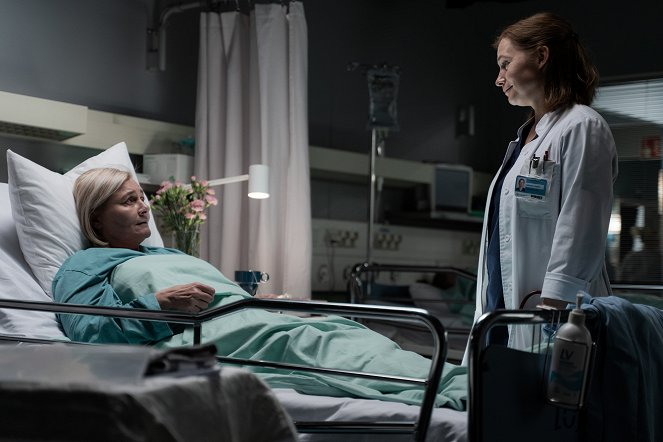Nurses - Season 7 - Vaikea päätös 1/4 - Photos - Katja Peacock, Leena Pöysti