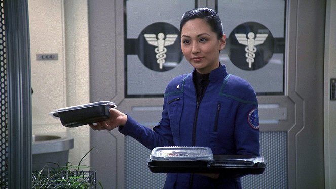 Star Trek: Enterprise - Season 2 - Regeneration - Photos - Linda Park