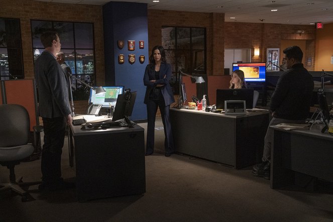 Agenci NCIS - Season 18 - Blown Away - Z filmu