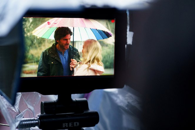 Love in the Forecast - Tournage