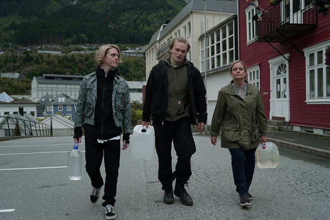 Ragnarök - Season 2 - Van film - Jonas Strand Gravli, David Stakston, Henriette Steenstrup