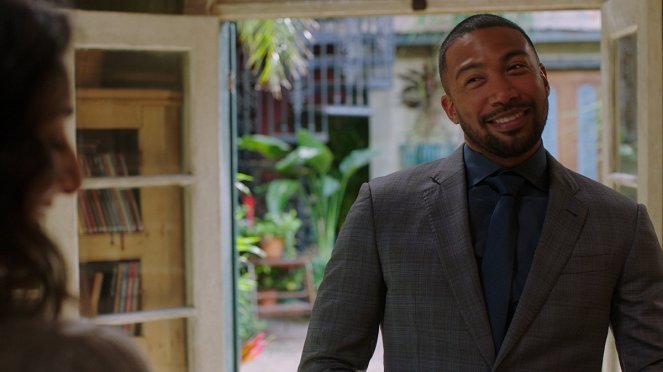 NCIS: New Orleans - Runs in the Family - Photos - Charles Michael Davis