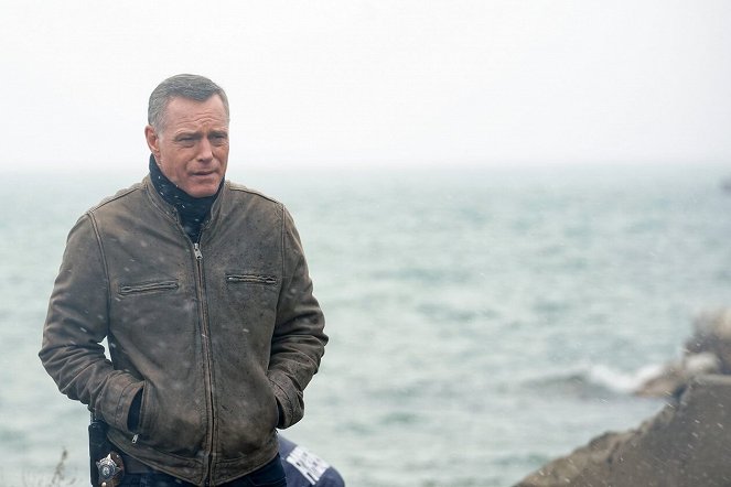 Chicago P.D. - The Right Thing - Photos - Jason Beghe