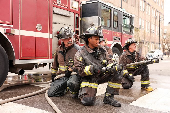 Chicago Fire - Season 9 - What Comes Next - Photos - Daniel Kyri