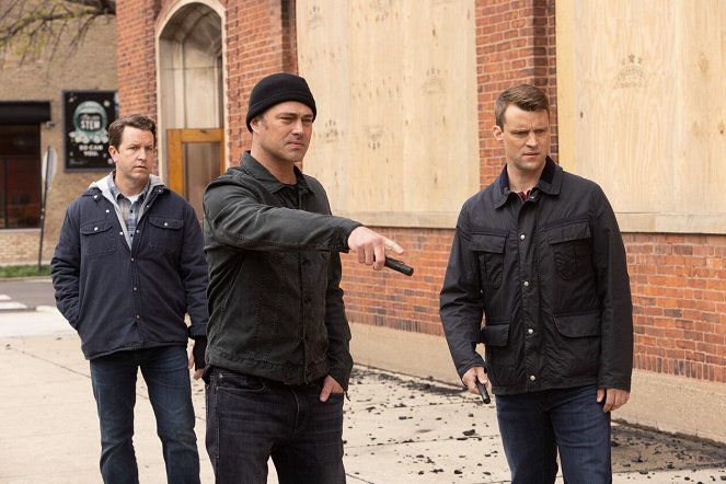 Chicago Fire - Zukunftspläne - Filmfotos - Taylor Kinney, Jesse Spencer