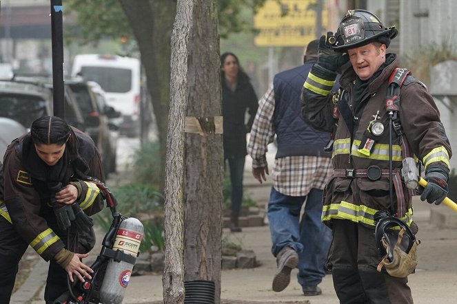 Chicago Fire - A White-Knuckle Panic - Van film - Christian Stolte
