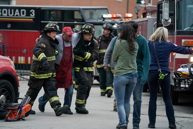 Chicago Fire - A White-Knuckle Panic - Van film