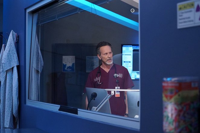 Chicago Med - I Will Come to Save You - Film - Steven Weber