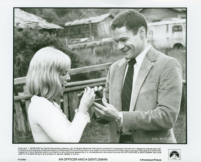 An Officer and a Gentleman - Lobby Cards - Lisa Blount, David Keith