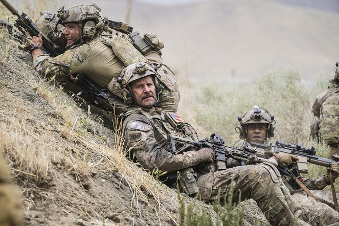 SEAL Team - One Life to Live - Film - Max Thieriot, David Boreanaz, Mike Wade