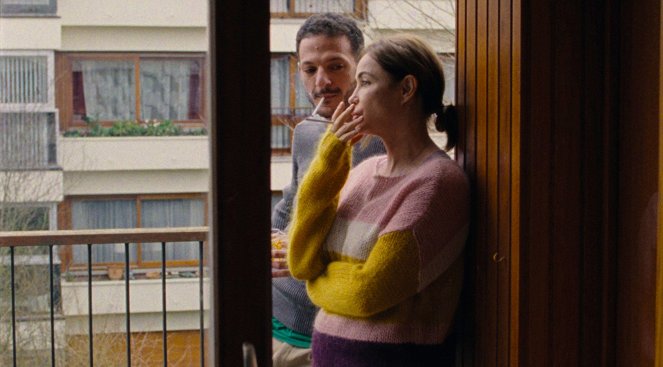 L'Étreinte - Z filmu - Vincent Dedienne, Emmanuelle Béart