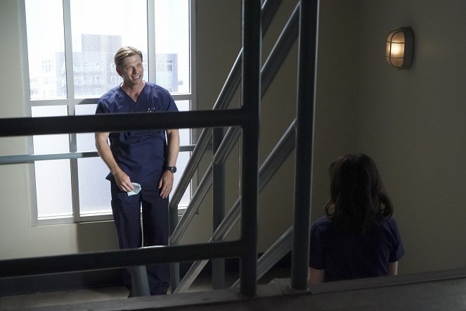 Grey's Anatomy - Someone Saved My Life Tonight - Van film - Chris Carmack