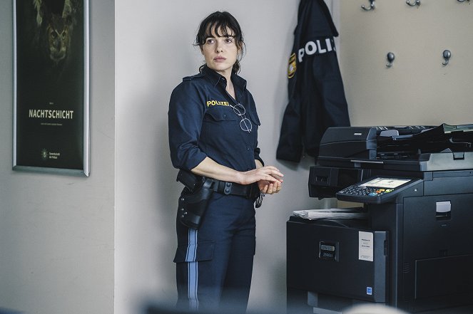 Polizeiruf 110 - Frau Schrödingers Katze - Photos - Verena Altenberger