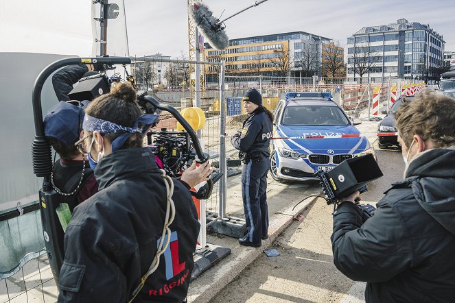 Polizeiruf 110 - Season 50 - Frau Schrödingers Katze - Dreharbeiten - Verena Altenberger