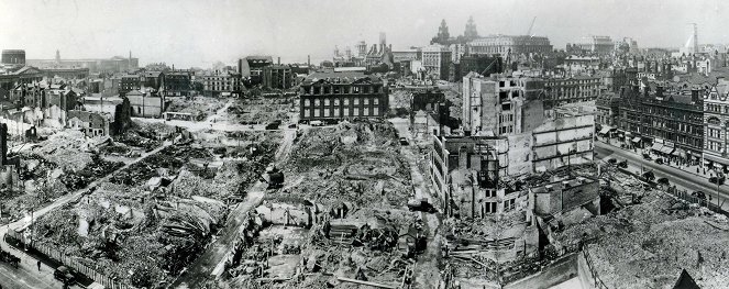 The Blitz: Britain on Fire - Photos