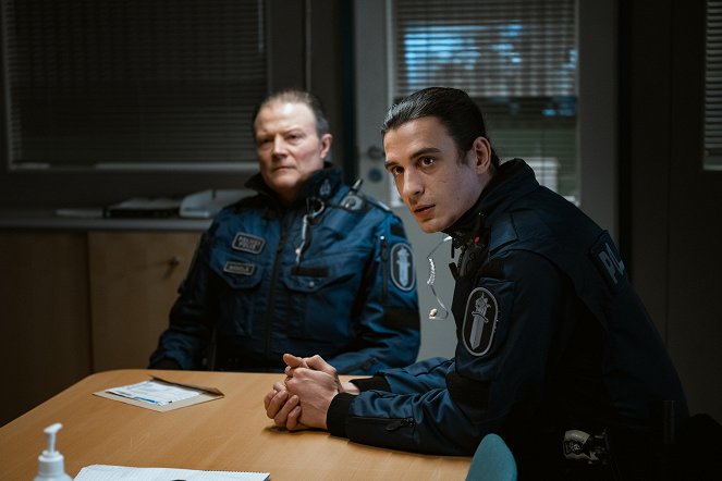 Roba - Season 5 - Tulenarkaa - Filmfotos - Kari Hietalahti, Alex Anton