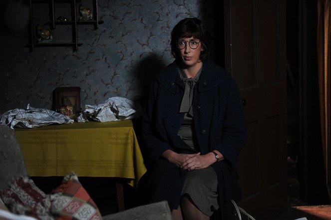 Call the Midwife - Le Remède miracle - Film - Miranda Hart