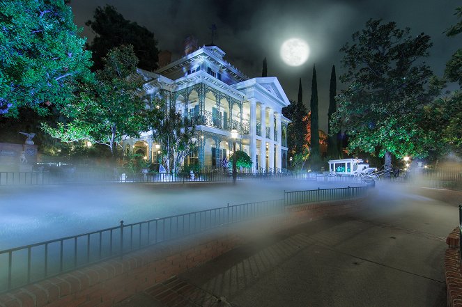 Sekrety Parków Disneya - Haunted Mansion - Z filmu