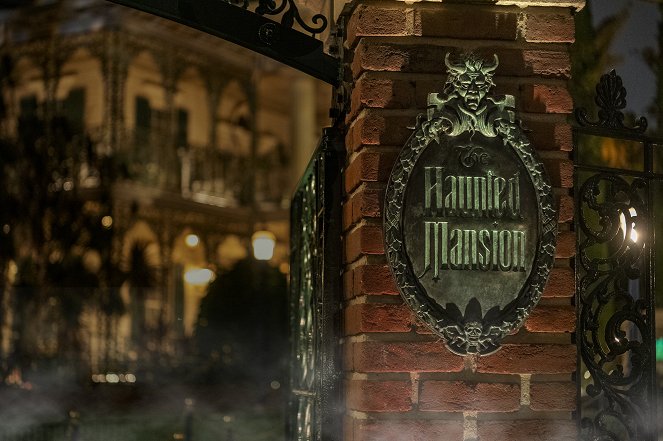 Les Coulisses des attractions - Haunted Mansion - Film