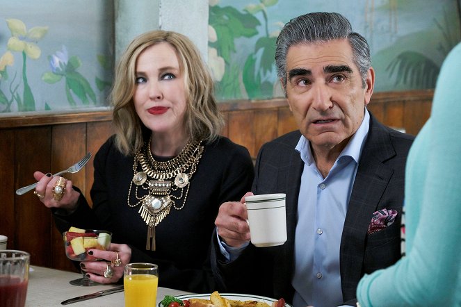 Městečko Schitt's Creek - Motel Review - Z filmu