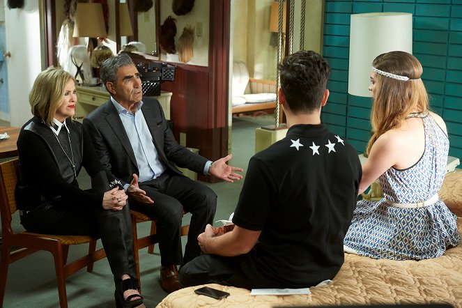 Schitt's Creek - Bad Parents - Filmfotos