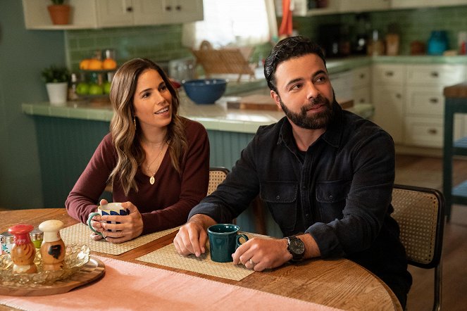 Love, Victor - The Morning After - Photos - Ana Ortiz, James Martinez