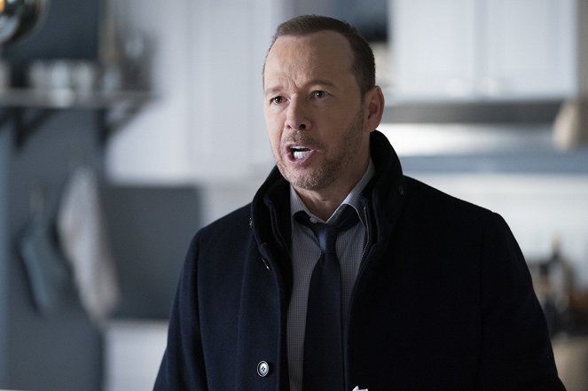 Blue Bloods - Season 11 - In the Name of the Father - Film - Donnie Wahlberg