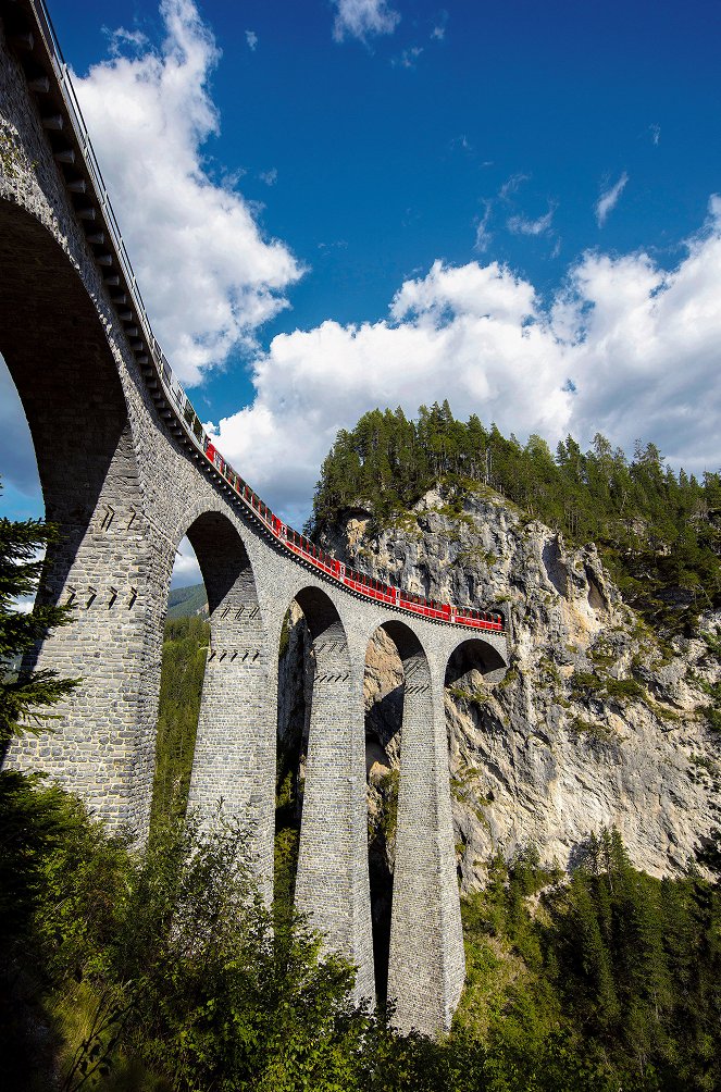 Die gefährlichsten Bahnstrecken der Welt - Der Bernina Express - Kuvat elokuvasta
