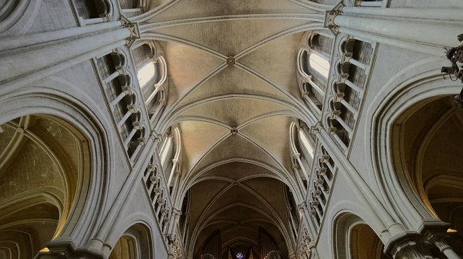 Ancient Engineering - Secrets of Notre Dame - Photos